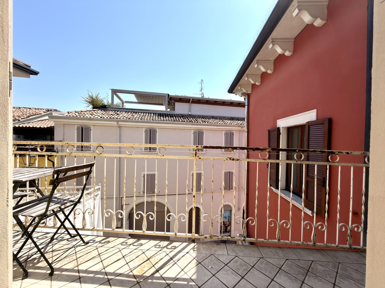 BILOCALE IN CENTRO A DESENZANO DEL GARDA - Desenzano del Garda