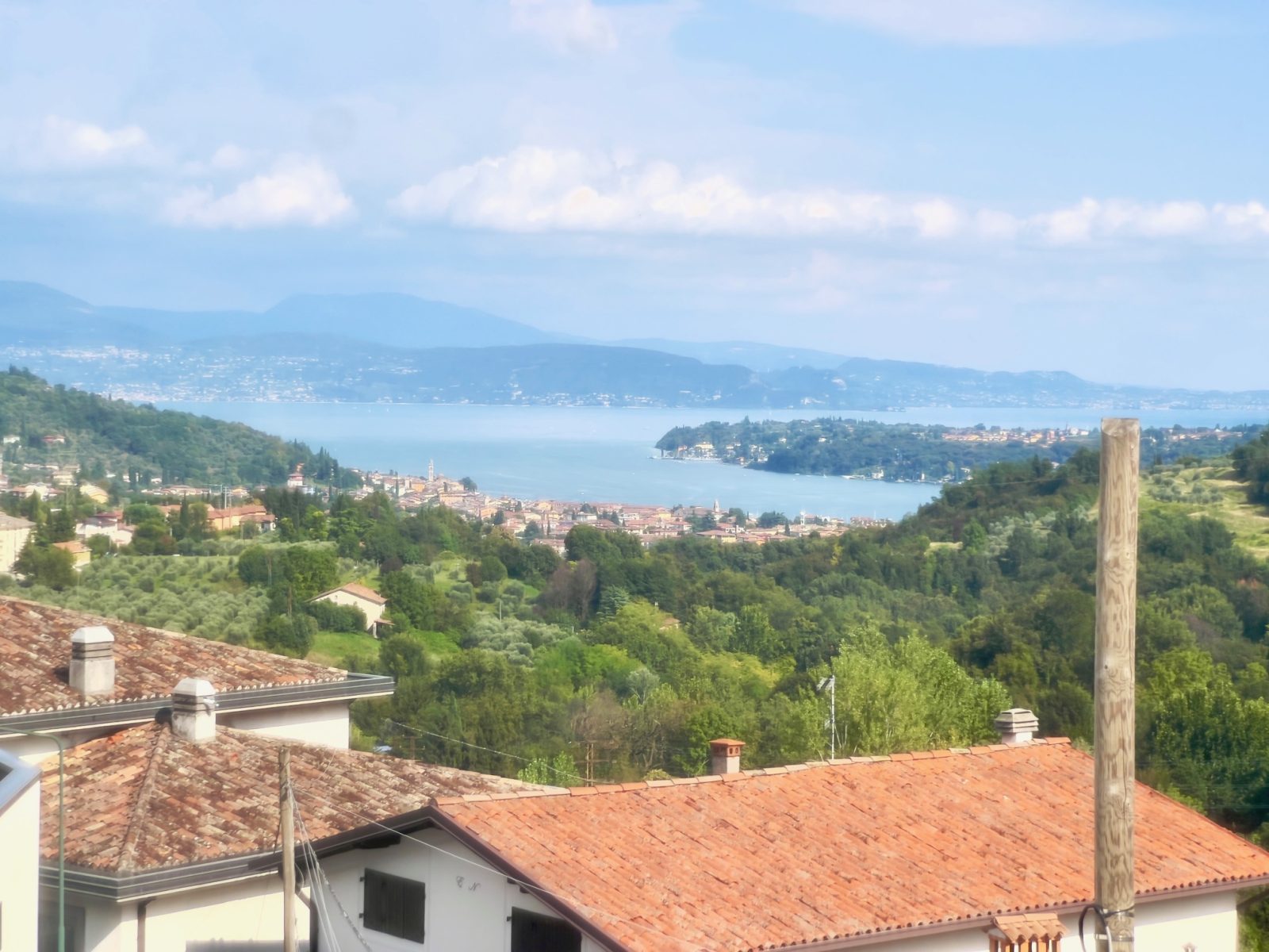 PALAZZETTO DI 3 UNITA' IMMOBILIARI CON REDDITO DA LOCAZIONE GARANTITO! - Roè Volciano